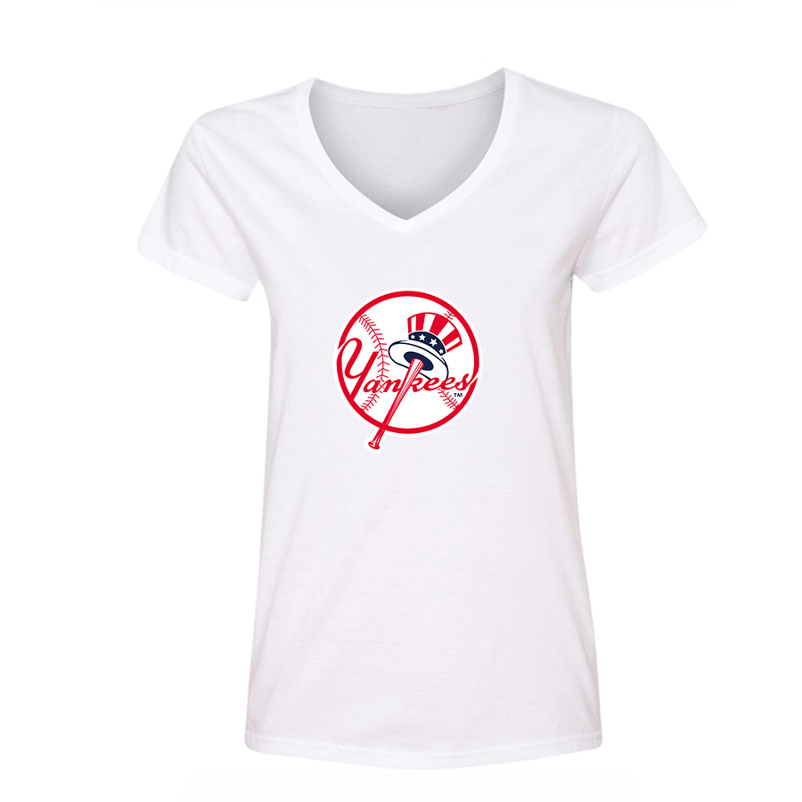 Women's Yankees NY V-Neck T-Shirt